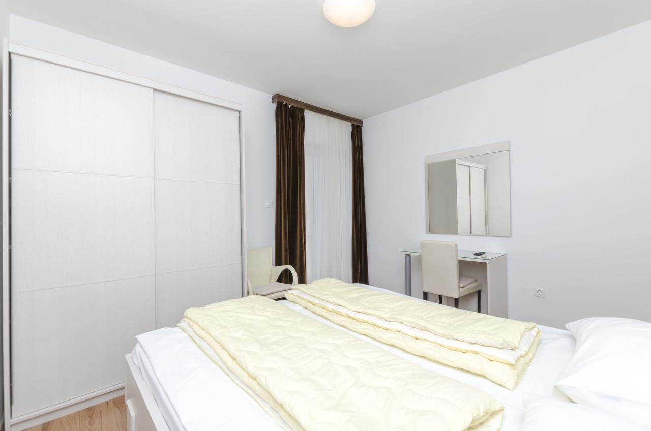 Apartments Danica Primosten Exterior photo